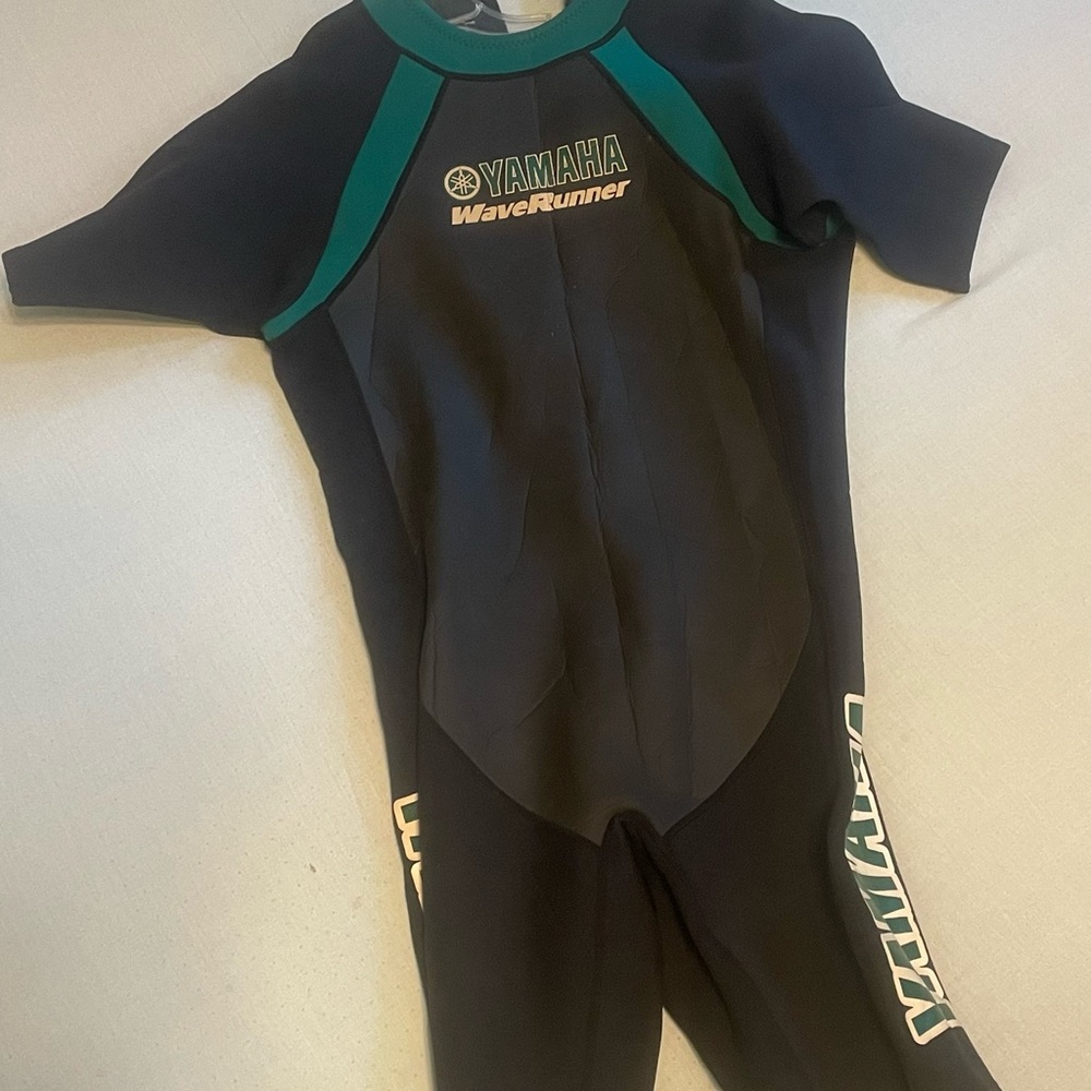 Yamaha WaveRunner adult XXL Wetsuit - Black and Green
